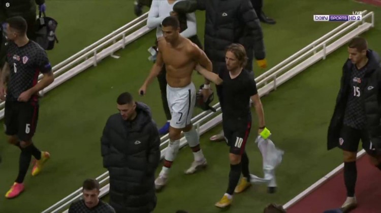 大前辈并肩 大前辈并肩