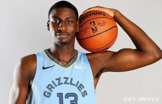 他多次于边 他多次于边