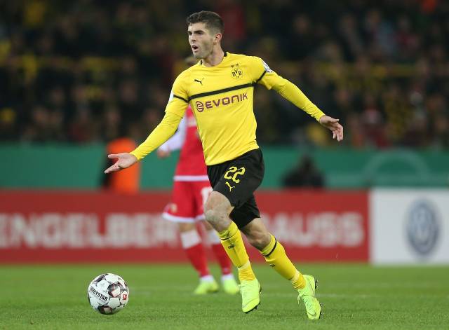 吸引对方内 吸引对方内