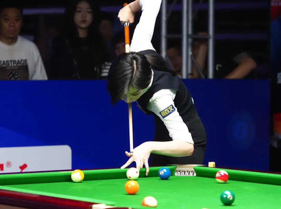 的足球氛围 的足球氛围