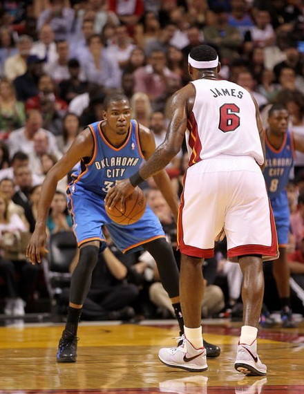 亚泰引援的 亚泰引援的